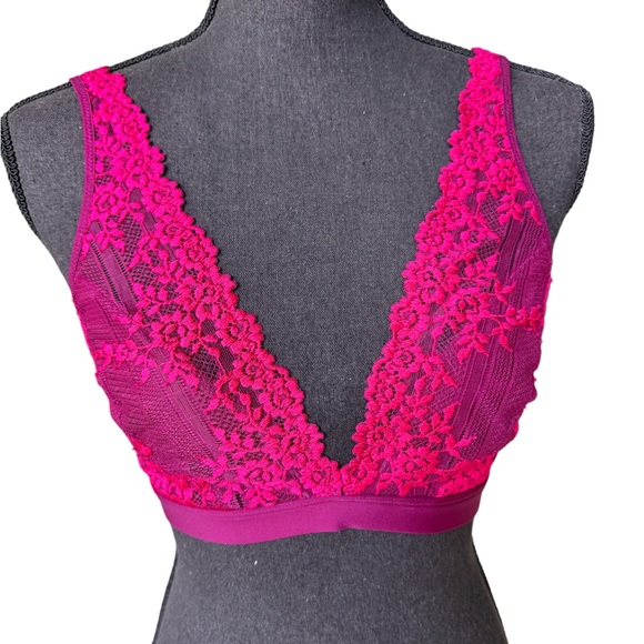 Wacoal Embraceable Women’s Soft Cup Lace Bra - Picture 4 of 10